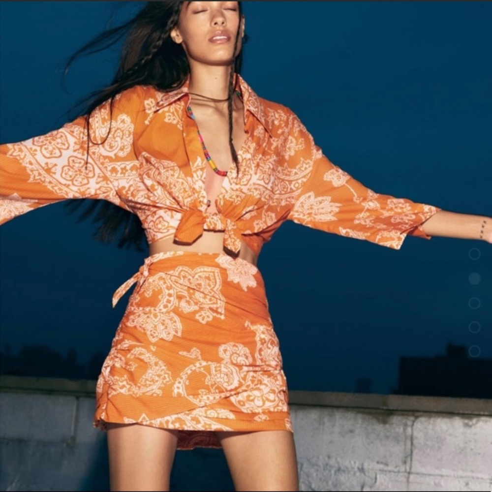 ZARA Orange Floral Bandana Mini Skirt NWT
